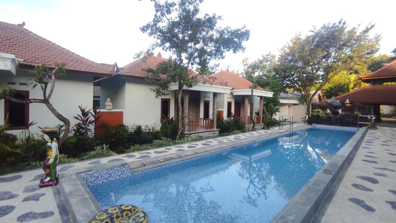 Kristal Garden Hotel Sekotong Exterior photo